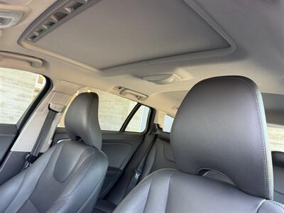 2015 Volvo V60 T5 Drive-E Premier   - Photo 13 - Tarzana, CA 91356