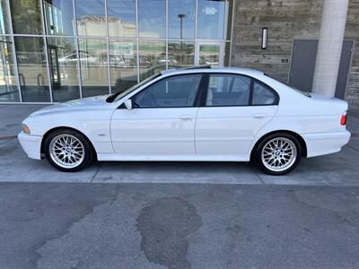 2002 BMW 530i   - Photo 2 - Tarzana, CA 91356