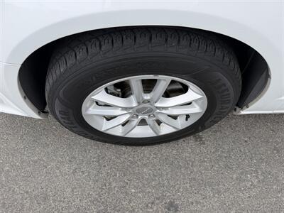 2016 Dodge Grand Caravan SXT   - Photo 10 - Tarzana, CA 91356