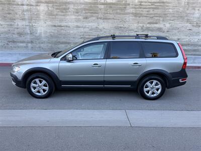2008 Volvo XC70 3.2   - Photo 2 - Tarzana, CA 91356