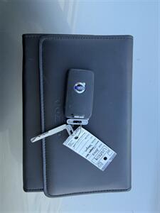 2008 Volvo XC70 3.2   - Photo 18 - Tarzana, CA 91356