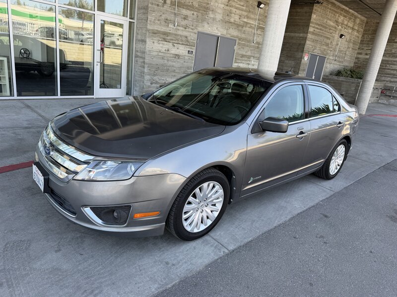 2012 Ford Fusion Hybrid   - Photo 1 - Tarzana, CA 91356