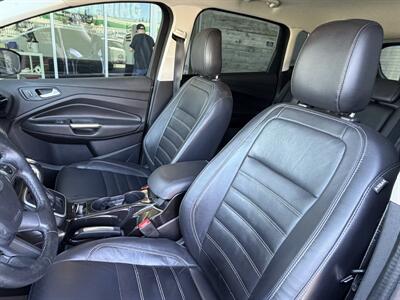 2018 Ford C-MAX Hybrid Titanium - Photo 12 - Tarzana, CA 91356