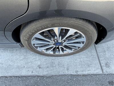 2018 Ford C-MAX Hybrid Titanium - Photo 10 - Tarzana, CA 91356