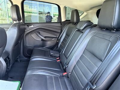 2018 Ford C-MAX Hybrid Titanium - Photo 14 - Tarzana, CA 91356