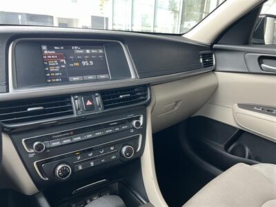 2018 Kia Optima LX - Photo 22 - Tarzana, CA 91356