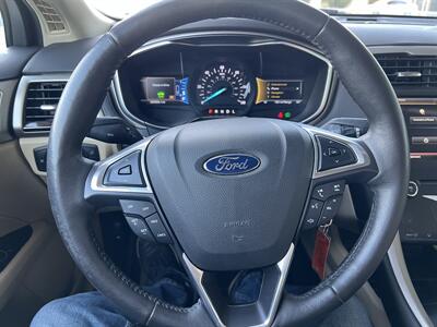 2015 Ford Fusion Energi SE Luxury   - Photo 17 - Tarzana, CA 91356