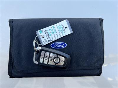 2017 Ford Fusion Energi SE Luxury   - Photo 16 - Tarzana, CA 91356
