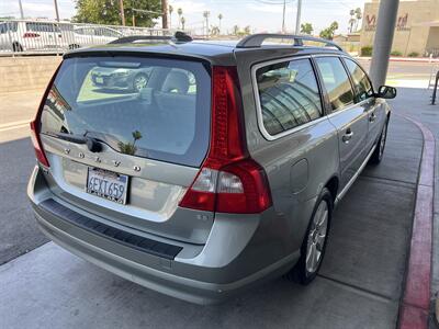 2008 Volvo V70 3.2   - Photo 4 - Tarzana, CA 91356