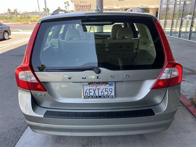 2008 Volvo V70 3.2   - Photo 5 - Tarzana, CA 91356