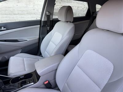 2017 Hyundai TUCSON Sport   - Photo 12 - Tarzana, CA 91356