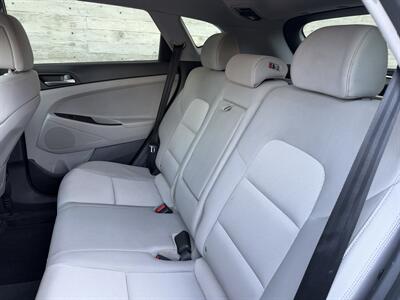 2017 Hyundai TUCSON Sport   - Photo 13 - Tarzana, CA 91356