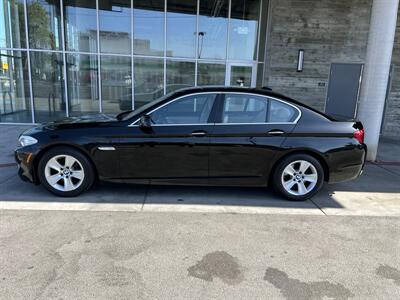 2011 BMW 5 Series 528i   - Photo 2 - Tarzana, CA 91356