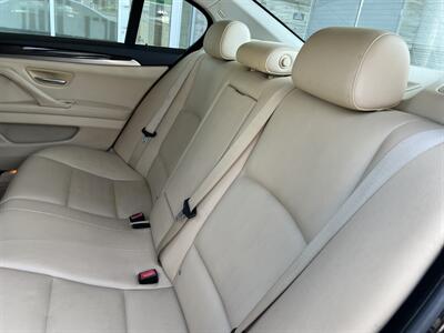 2011 BMW 5 Series 528i   - Photo 12 - Tarzana, CA 91356