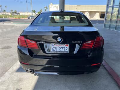 2011 BMW 5 Series 528i   - Photo 5 - Tarzana, CA 91356