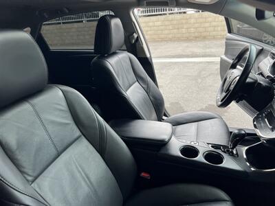 2015 Toyota Avalon Hybrid XLE Touring   - Photo 16 - Tarzana, CA 91356