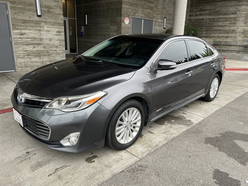 2015 Toyota Avalon Hybrid XLE Touring  