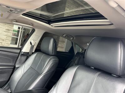 2015 Toyota Avalon Hybrid XLE Touring   - Photo 11 - Tarzana, CA 91356