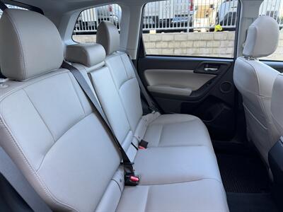 2016 Subaru Forester 2.5i Limited   - Photo 17 - Tarzana, CA 91356