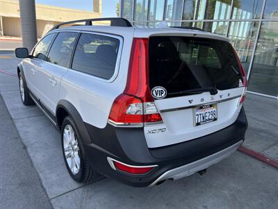 2016 Volvo XC70 T5 Premier   - Photo 4 - Tarzana, CA 91356