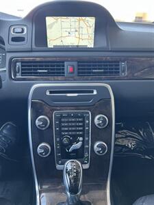 2016 Volvo XC70 T5 Premier   - Photo 21 - Tarzana, CA 91356