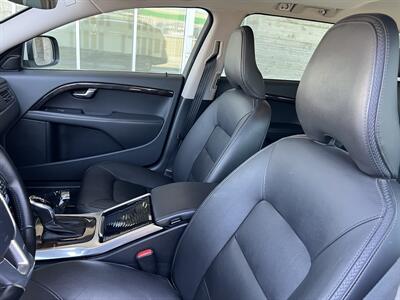 2016 Volvo XC70 T5 Premier   - Photo 10 - Tarzana, CA 91356