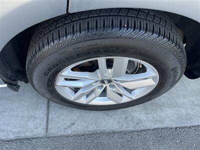 2010 Audi Q5 3.2 quattro Premium Plus   - Photo 21 - Tarzana, CA 91356