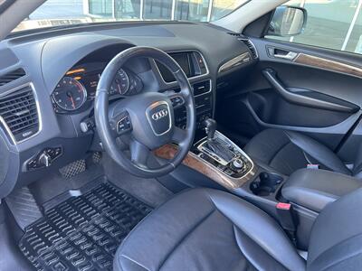 2010 Audi Q5 3.2 quattro Premium Plus   - Photo 9 - Tarzana, CA 91356