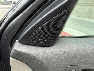 2010 Ford Fusion Hybrid   - Photo 18 - Tarzana, CA 91356