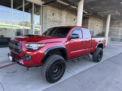 2022 Toyota Tacoma SR5 V6   - Photo 2 - Tarzana, CA 91356