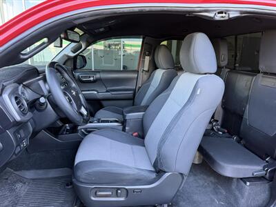 2022 Toyota Tacoma SR5 V6   - Photo 17 - Tarzana, CA 91356