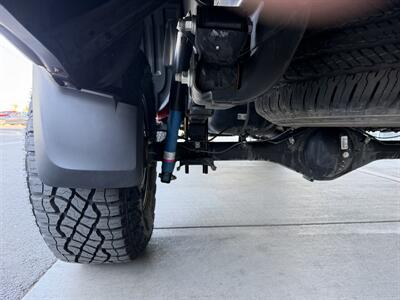 2022 Toyota Tacoma SR5 V6   - Photo 11 - Tarzana, CA 91356