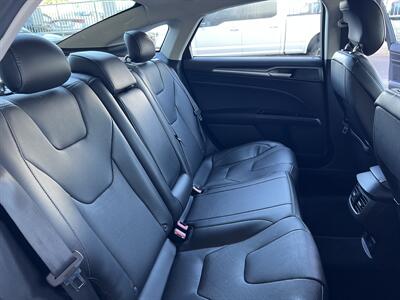 2014 Ford Fusion Energi Titanium   - Photo 17 - Tarzana, CA 91356