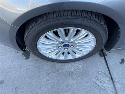 2014 Ford Fusion Energi Titanium   - Photo 9 - Tarzana, CA 91356