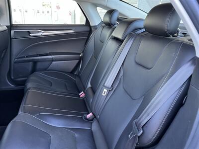 2014 Ford Fusion Energi Titanium   - Photo 18 - Tarzana, CA 91356