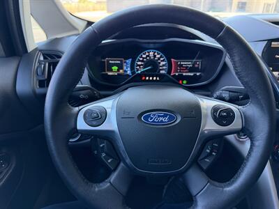 2015 Ford C-MAX Energi SEL - Photo 20 - Tarzana, CA 91356