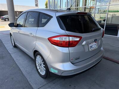 2015 Ford C-MAX Energi SEL - Photo 4 - Tarzana, CA 91356