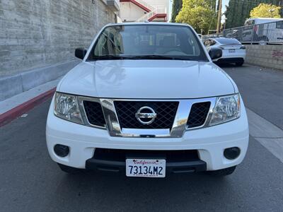 2014 Nissan Frontier SV V6   - Photo 8 - Tarzana, CA 91356