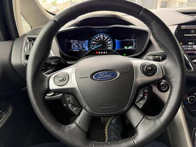2013 Ford C-MAX Hybrid SEL   - Photo 20 - Tarzana, CA 91356