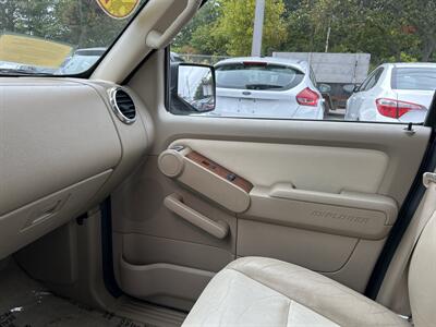 2007 Ford Explorer Eddie Bauer   - Photo 14 - Framingham, MA 01702