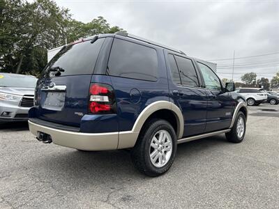 2007 Ford Explorer Eddie Bauer   - Photo 4 - Framingham, MA 01702