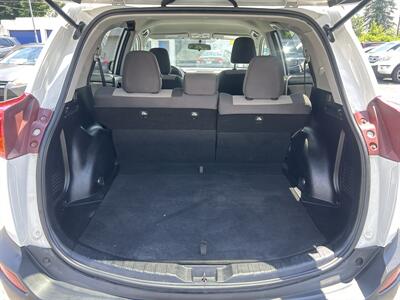 2015 Toyota RAV4 LE   - Photo 8 - Framingham, MA 01702