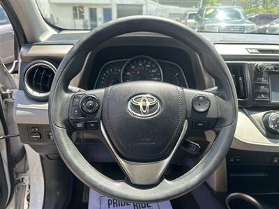 2015 Toyota RAV4 LE   - Photo 13 - Framingham, MA 01702