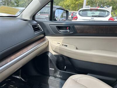 2015 Subaru Outback 2.5i Limited   - Photo 12 - Framingham, MA 01702