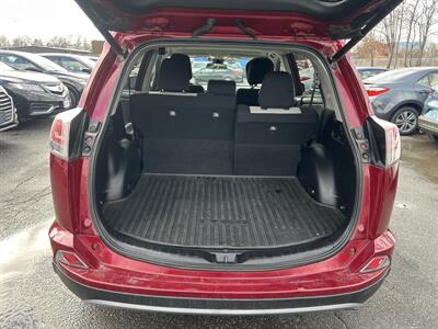 2018 Toyota RAV4 XLE - Photo 9 - Framingham, MA 01702