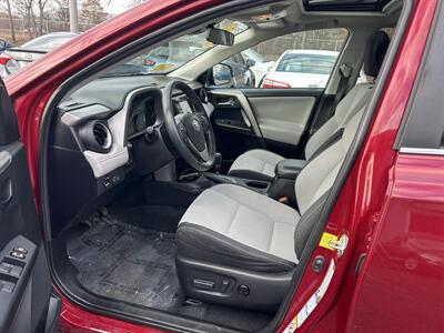 2018 Toyota RAV4 XLE - Photo 10 - Framingham, MA 01702