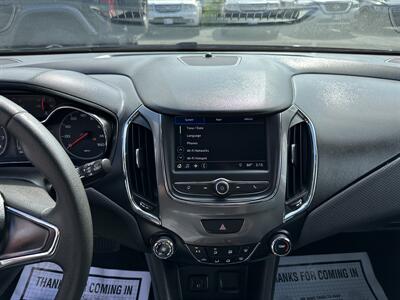 2019 Chevrolet Cruze LS   - Photo 17 - Acton, MA 01720