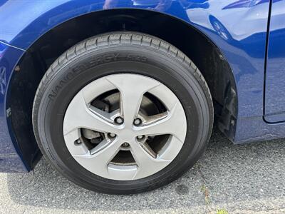 2010 Toyota Prius IV   - Photo 8 - Acton, MA 01720