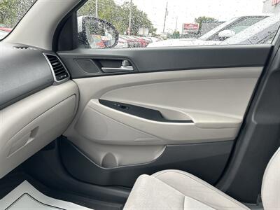 2016 Hyundai TUCSON SE   - Photo 10 - Framingham, MA 01702