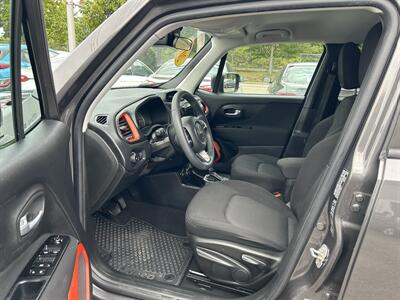 2019 Jeep Renegade Upland   - Photo 9 - Framingham, MA 01702